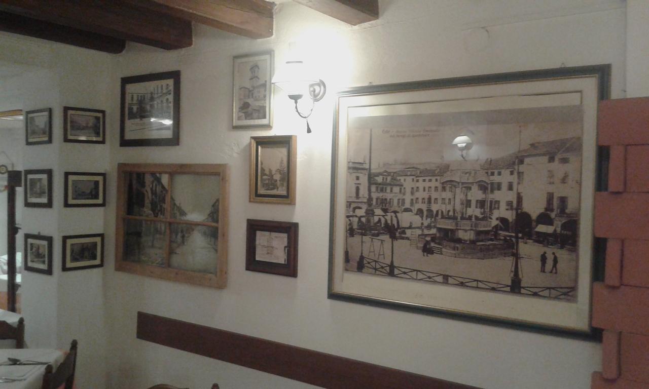 Albergo Ristorante Leon D'Oro Есте Екстер'єр фото
